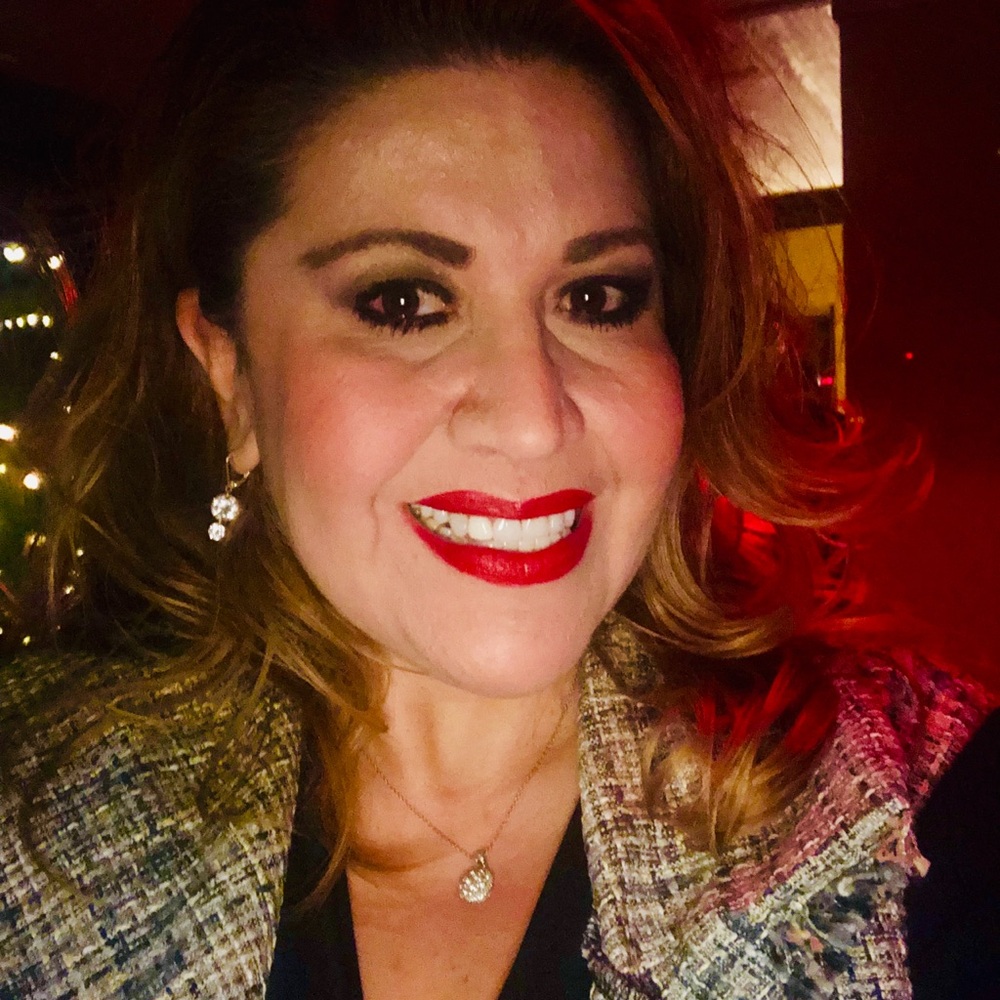 Meet your Posher, Rosario